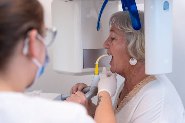 Best Emergency Treatment for Toothache in Staic, CA