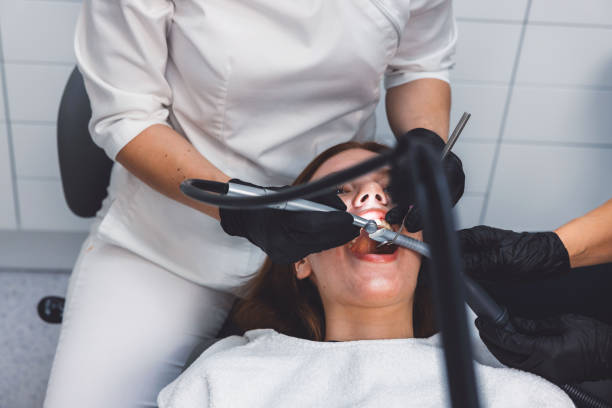 Best Weekend Emergency Dentist in Staic, CA